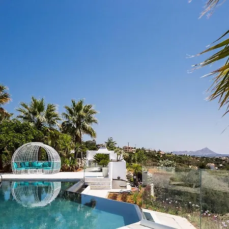 Paul's Mansion